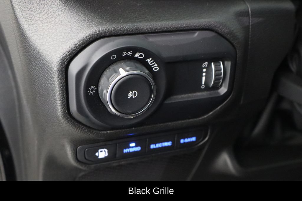 Used 2023 Jeep Wrangler Unlimited w/ Cold Weather Group AWD/4WD image 22