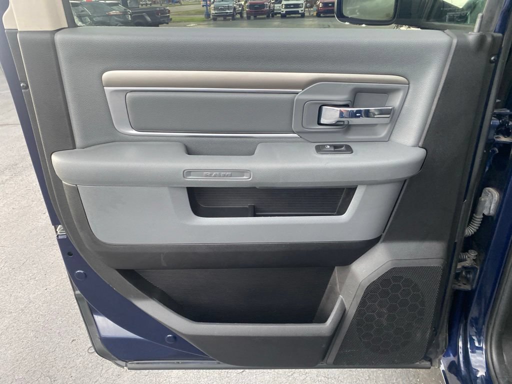Used 2017 RAM 1500 Big Horn AWD/4WD image 42