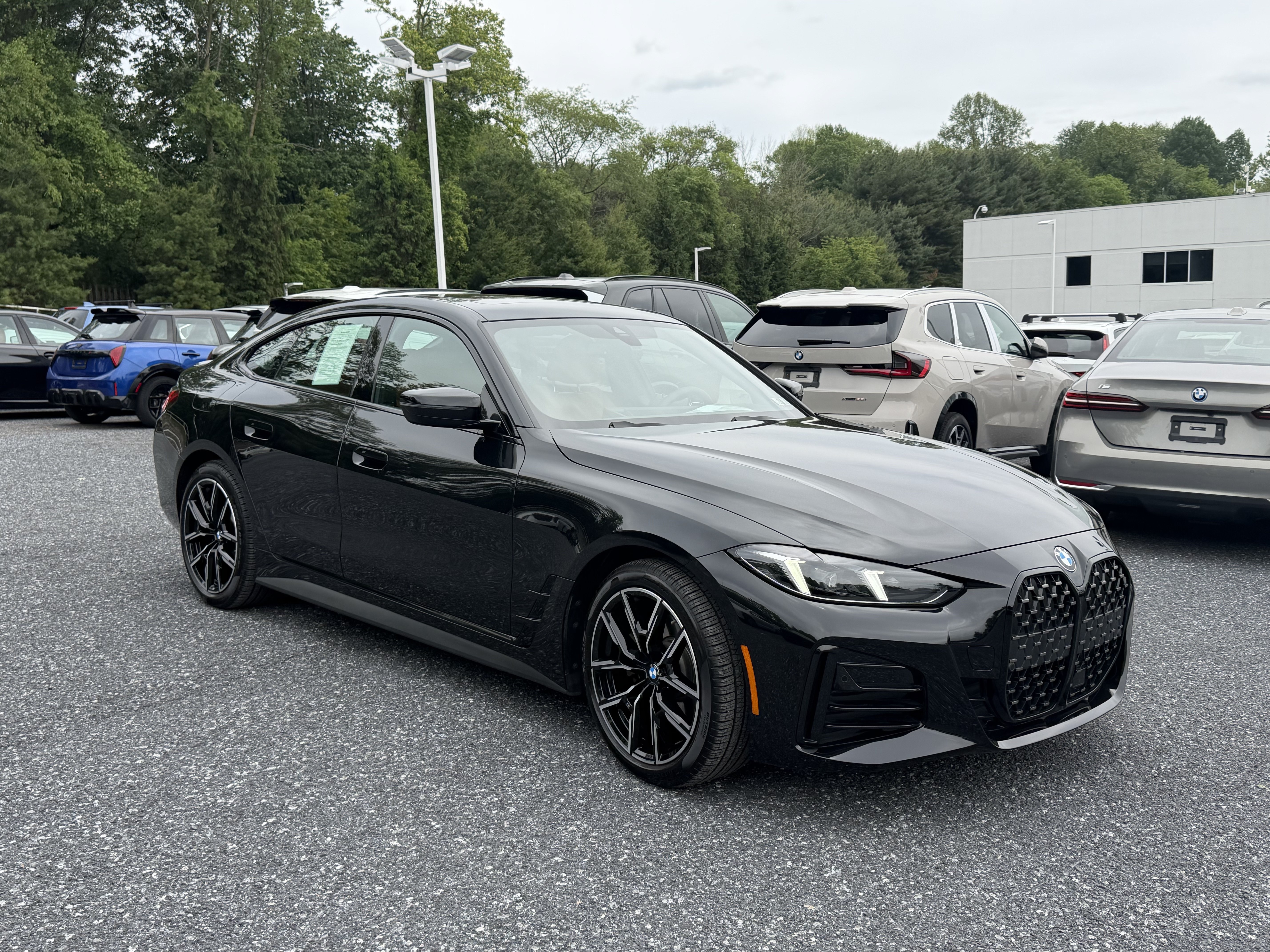 Used 2026 BMW 430i xDrive w/ M Sport Package AWD/4WD image 3
