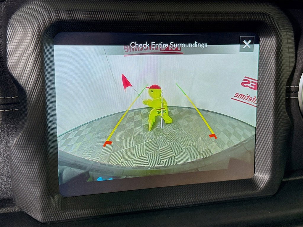 Used 2022 Jeep Wrangler Unlimited Sahara w/ Cold Weather Group image 6