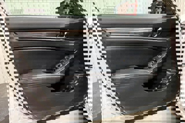 Used 2022 Honda Accord Sport image 23