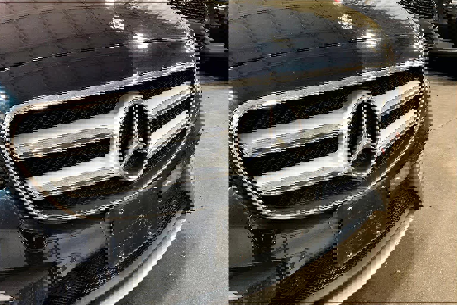 Used 2017 Mercedes-Benz E 300 4MATIC image 29