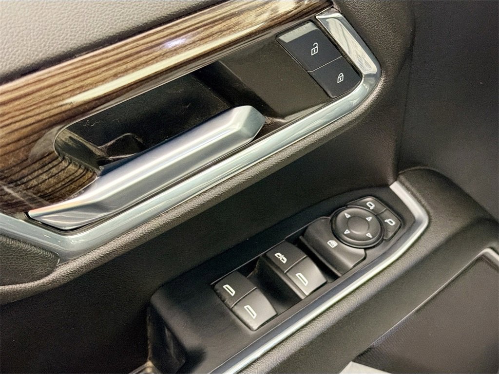 Used 2024 Chevrolet Silverado 1500 LT image 17