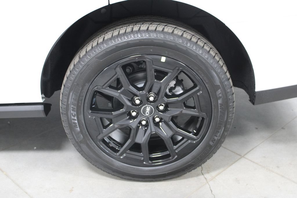 New 2027 Ford Expedition Platinum RWD image 61