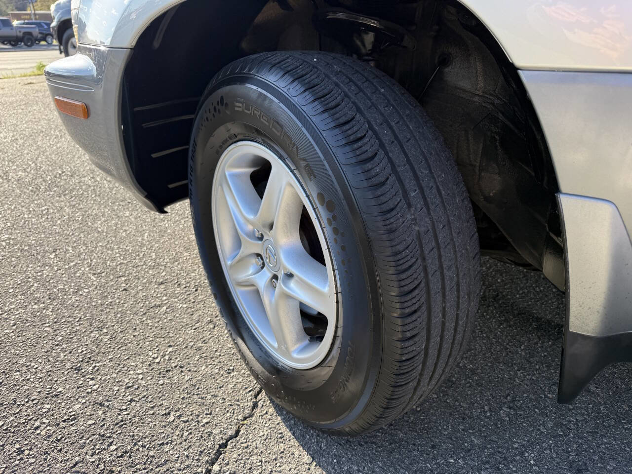 Used 2001 Lexus RX 300 Base 2WD 4dr SUV image 24