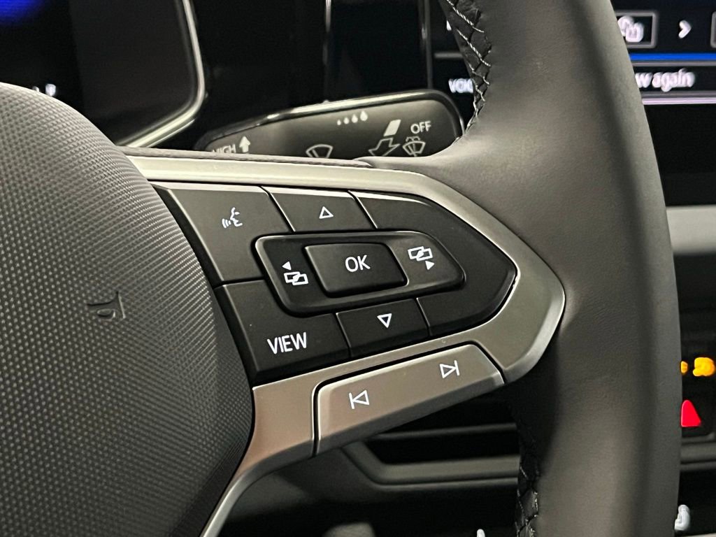 New 2026 Volkswagen Jetta SE FWD image 25