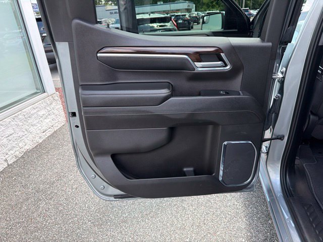Used 2024 GMC Sierra 1500 SLT AWD/4WD image 14