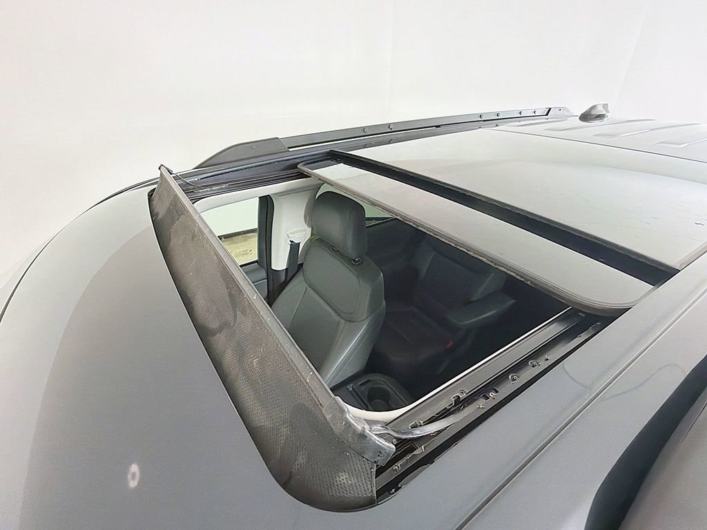 Used 2025 Ford Expedition Active image 17