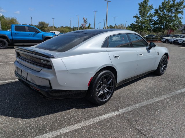 New 2026 Dodge Charger Scat Pack w/ Blacktop Package AWD/4WD image 4