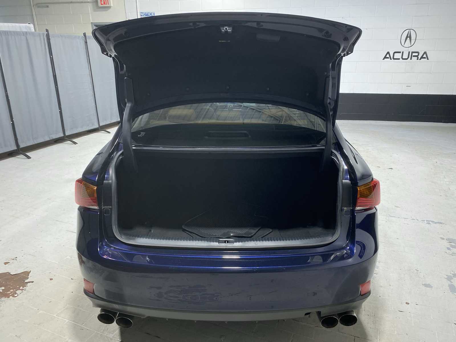 Used 2017 Lexus IS 300 AWD w/ Premium Package image 19