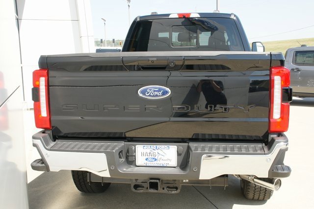 New 2026 Ford F250 Lariat image 4