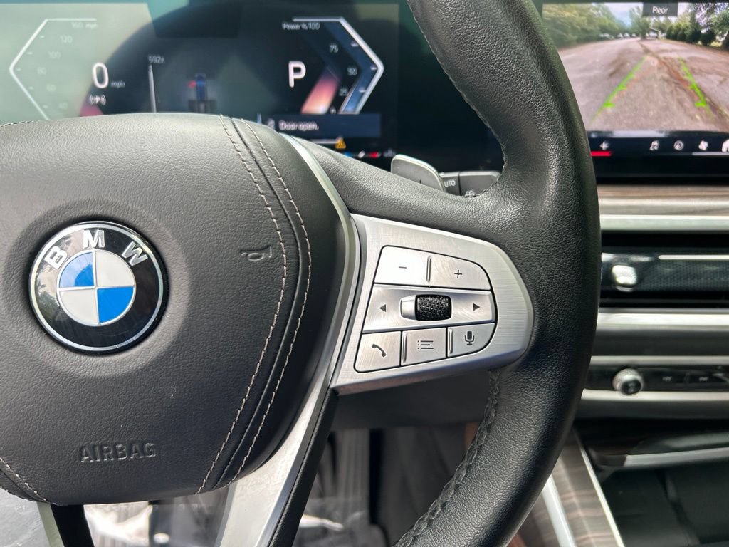 Used 2024 BMW X7 xDrive40i AWD/4WD image 22