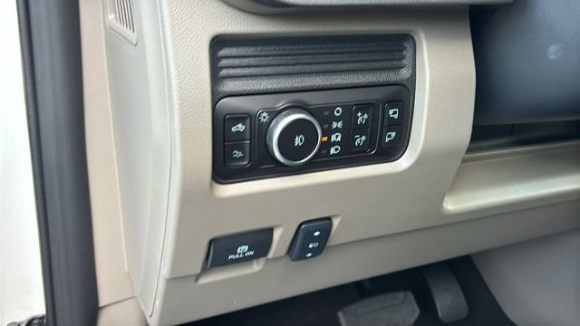 New 2026 Ford F350 Platinum w/ Platinum Plus Package AWD/4WD image 12