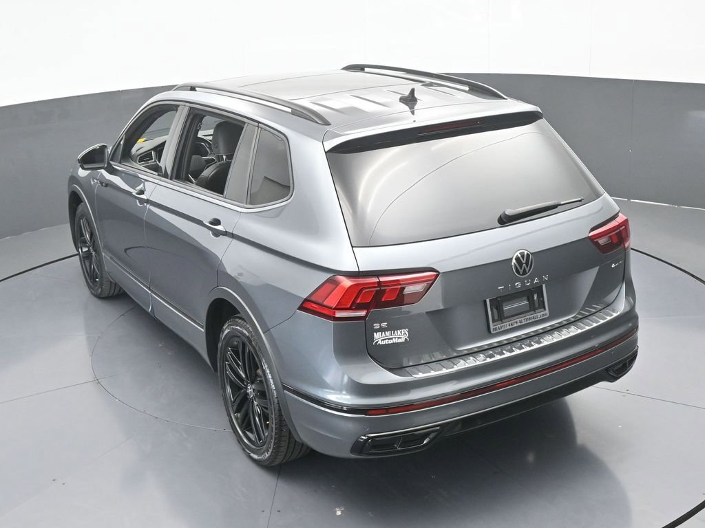 Used 2022 Volkswagen Tiguan SE R-Line image 56