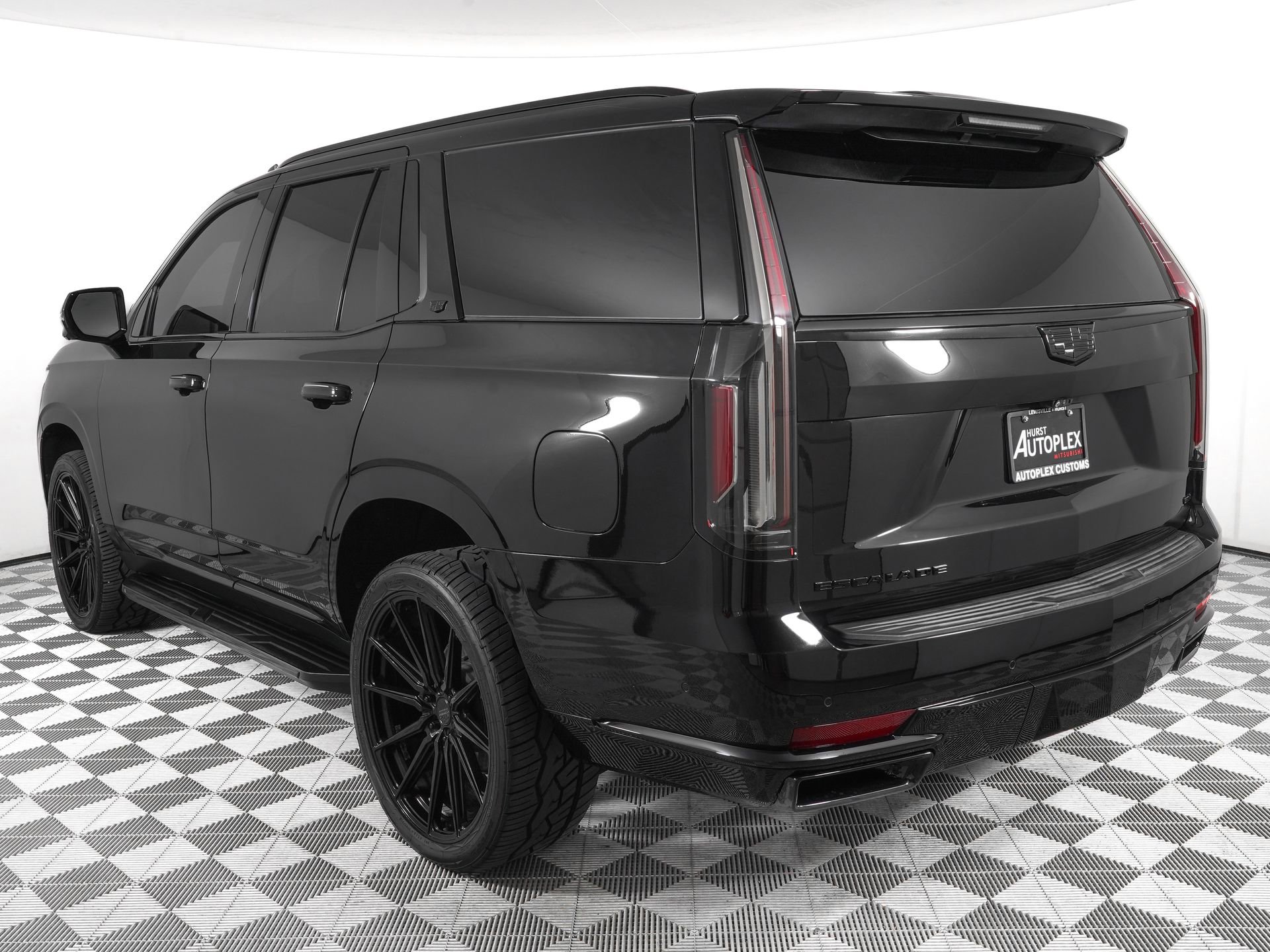 Used 2022 Cadillac Escalade Premium Luxury AWD/4WD image 6