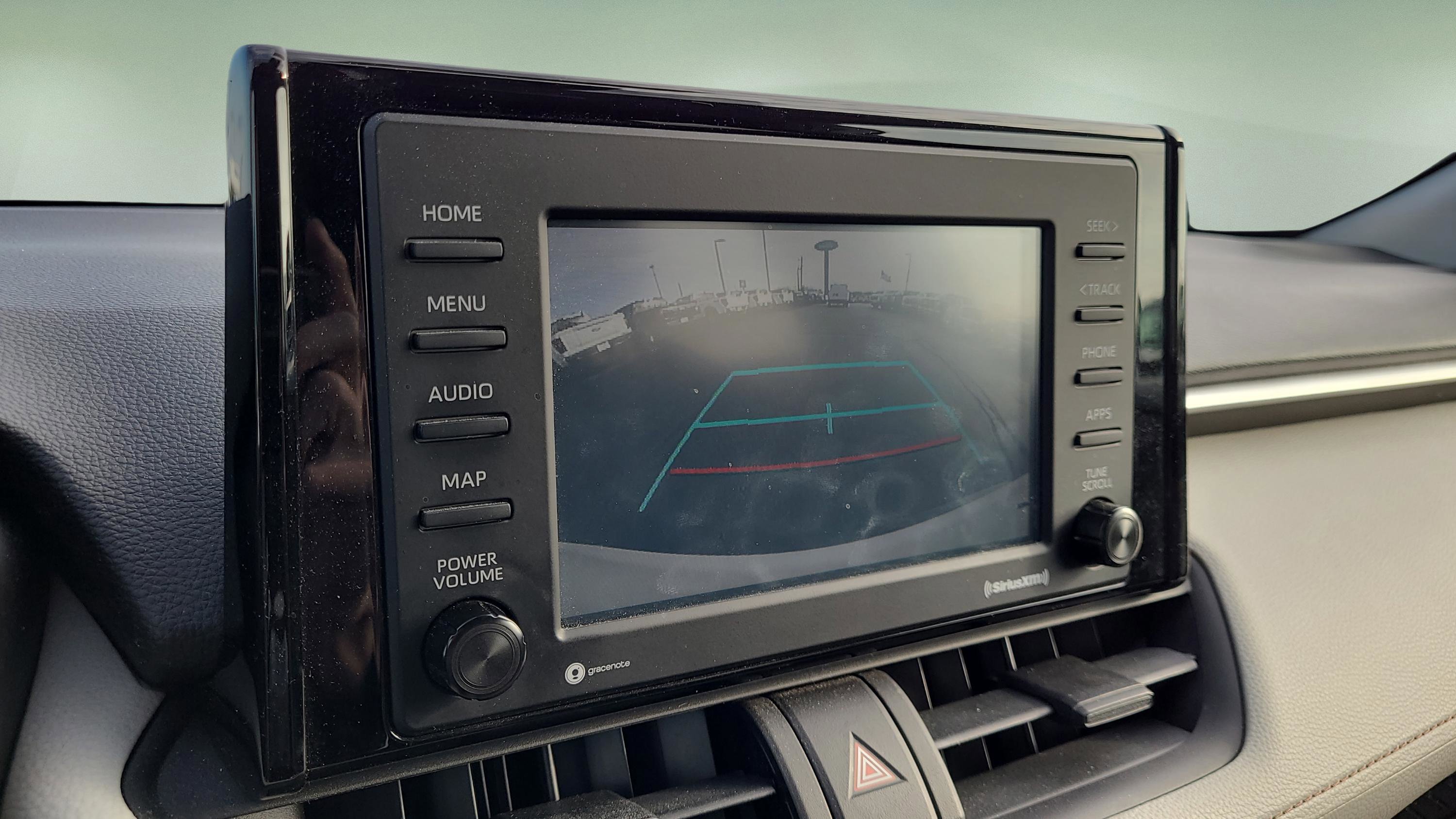 Used 2020 Toyota RAV4 XLE image 21