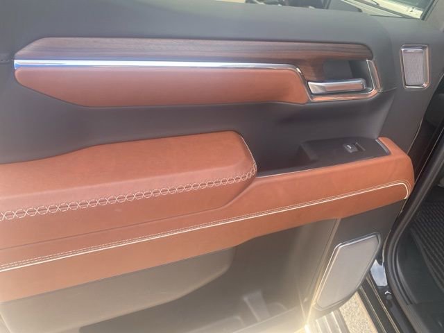 Used 2024 GMC Sierra 1500 Denali Ultimate image 12