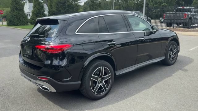 Used 2026 Mercedes-Benz GLC 300 4MATIC image 2