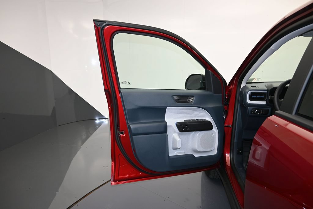 New 2026 Ford Maverick XLT FWD image 10