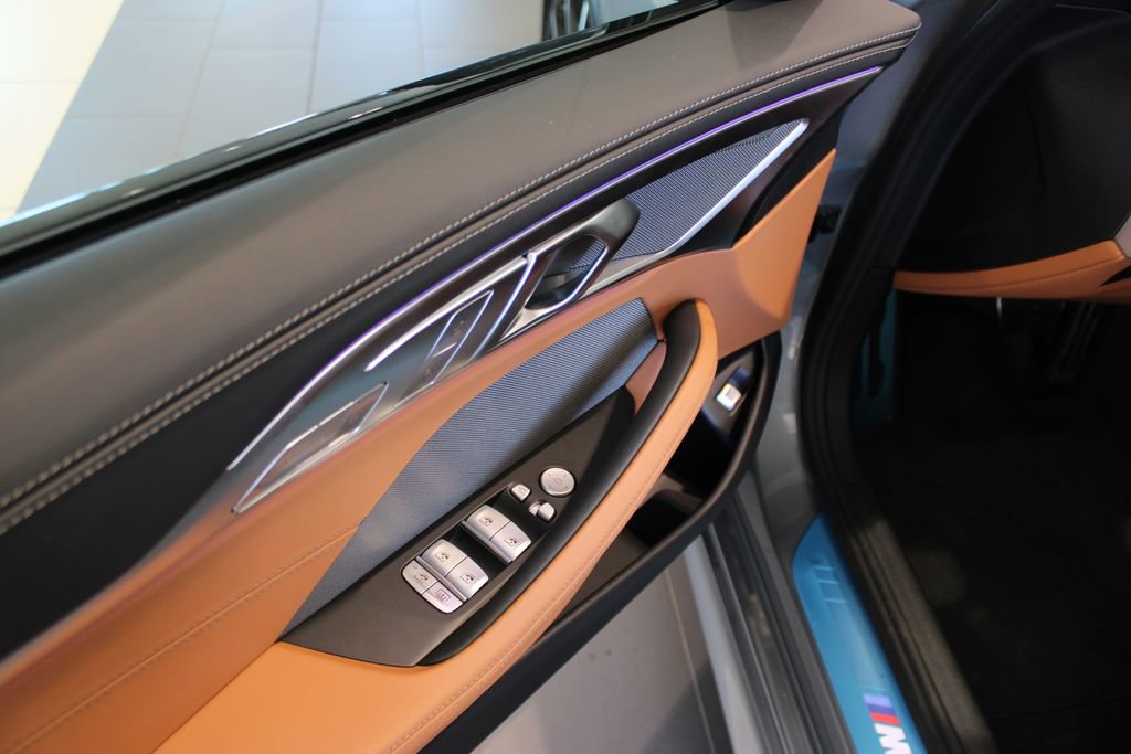 New 2025 BMW 840i xDrive w/ M Sport Professional Package image 23