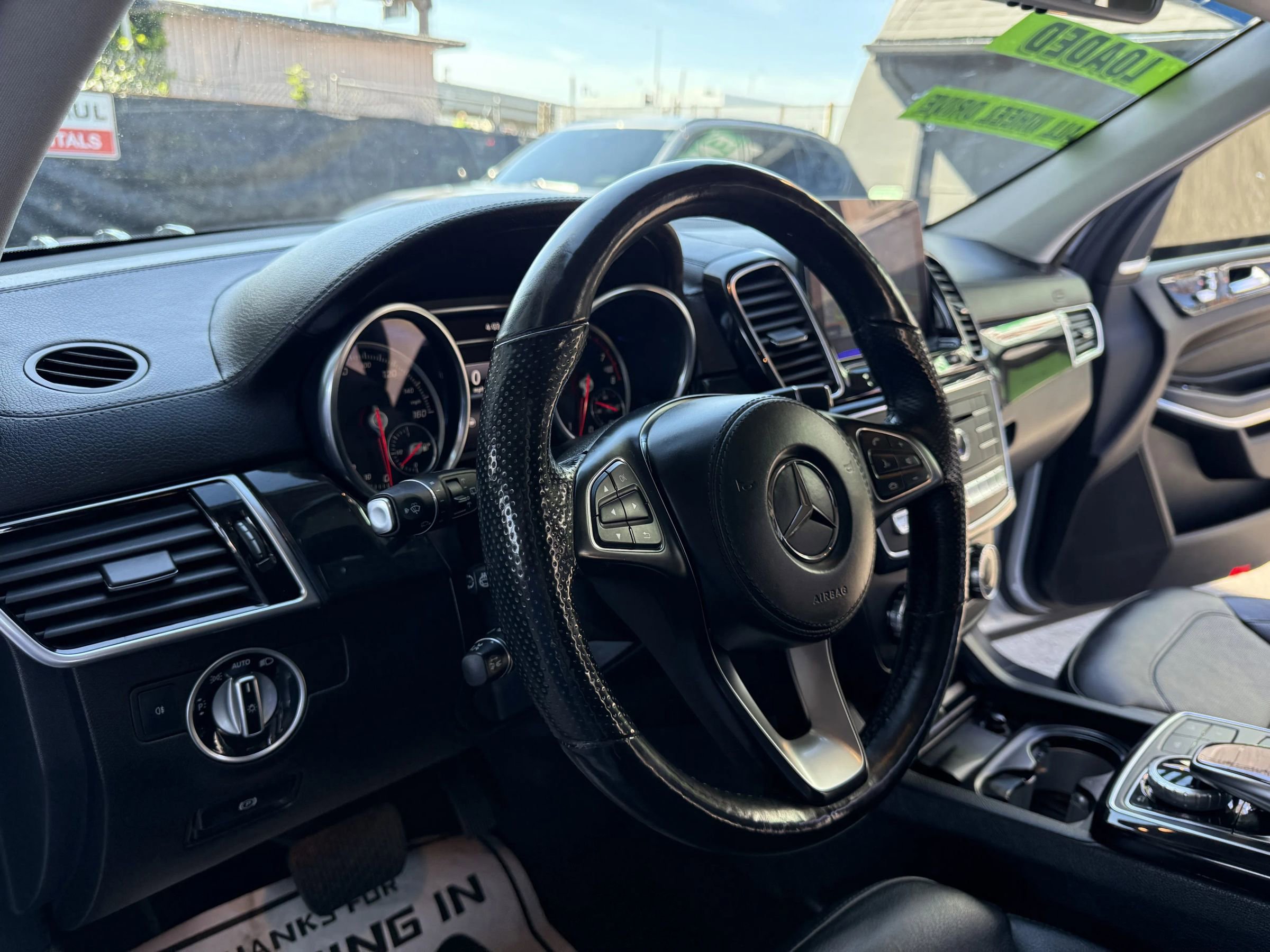 Used 2017 Mercedes-Benz GLS 550 4MATIC image 11