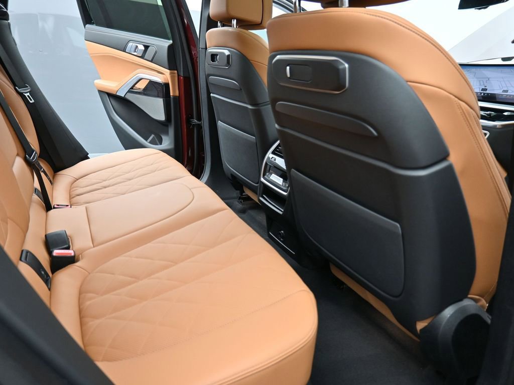 Used 2026 BMW X6 M60i image 20
