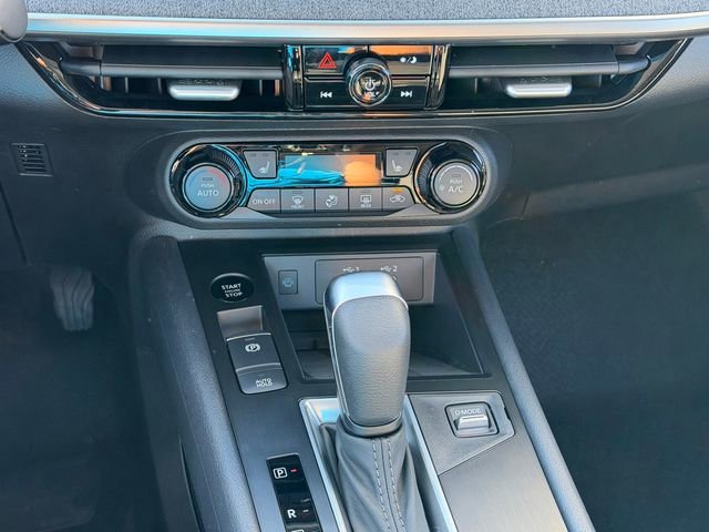 New 2026 Nissan Kicks SV w/ SV Premium Package FWD image 17