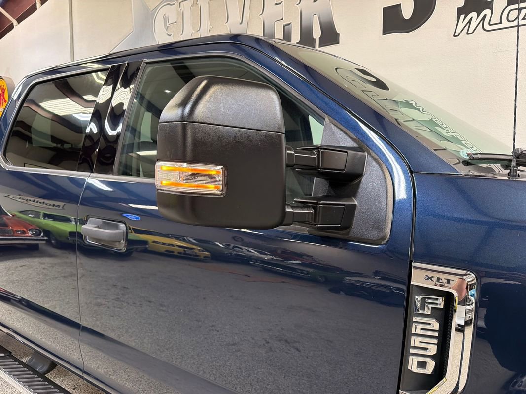 Used 2017 Ford F250 XLT w/ XLT Value Package AWD/4WD image 45