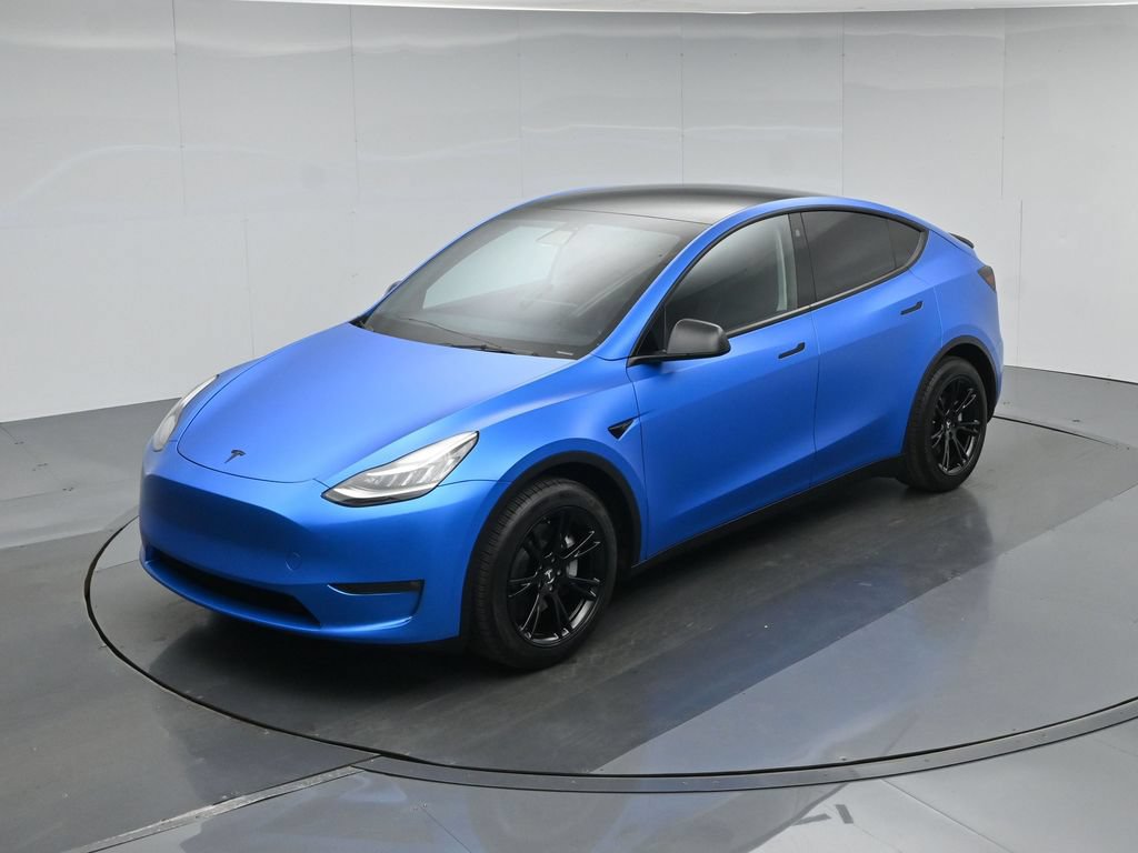 Used 2022 Tesla Model Y Long Range AWD/4WD image 35