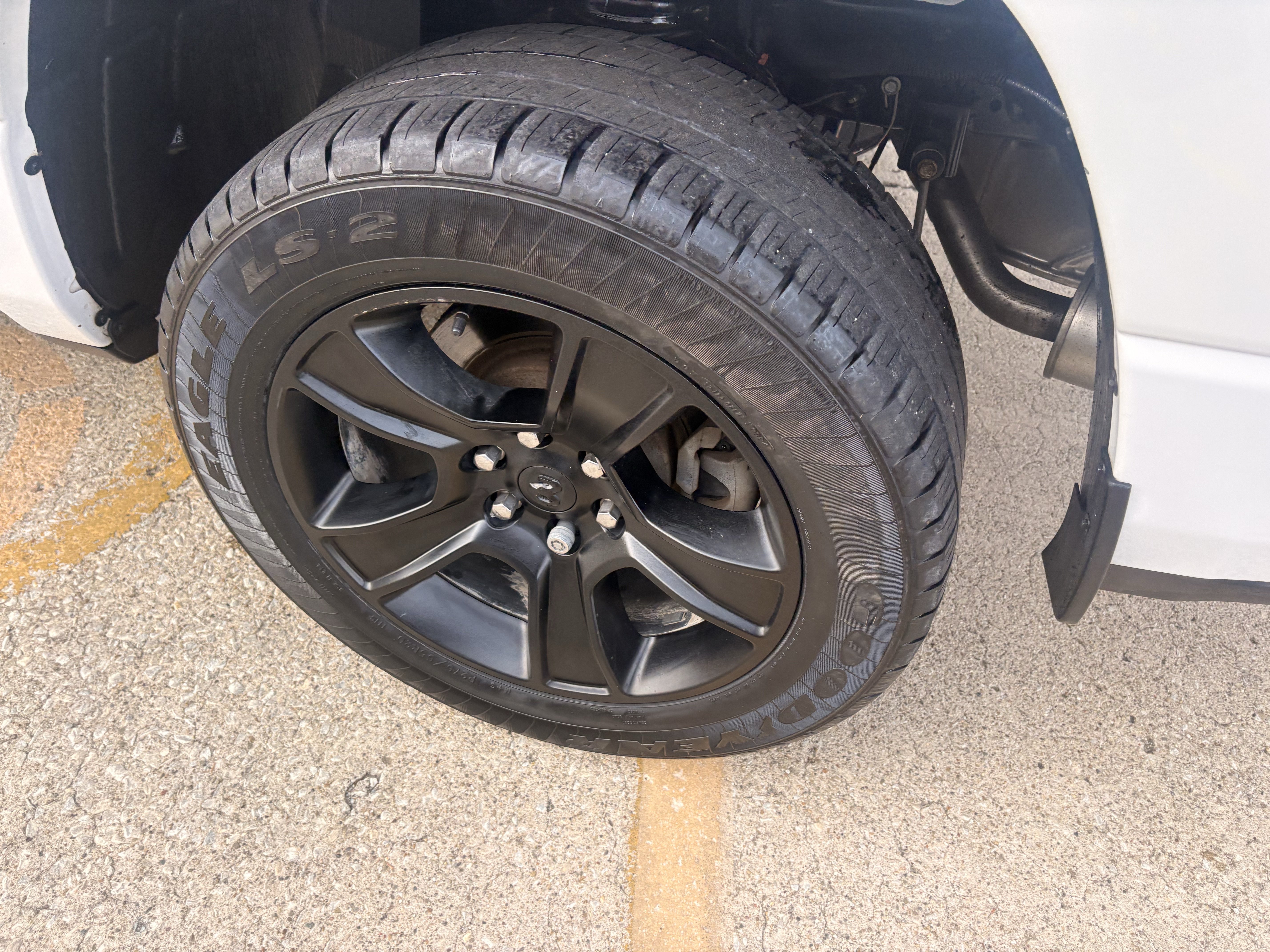 Used 2020 RAM 1500 Big Horn AWD/4WD image 5
