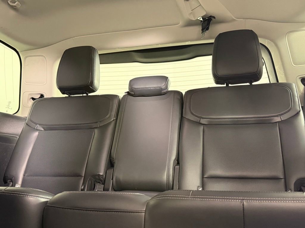 Used 2025 Ford Expedition Platinum w/ Driver's Package image 28