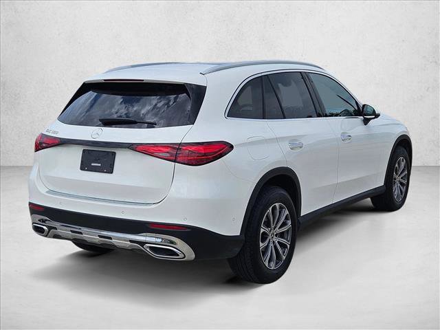 Certified 2025 Mercedes-Benz GLC 300 image 5