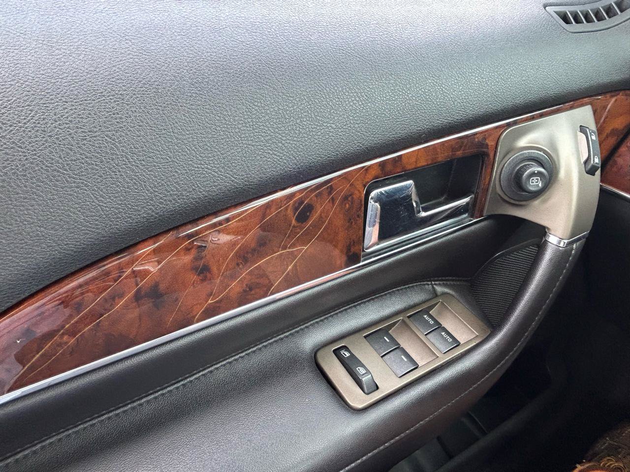 Used 2013 Lincoln MKX AWD image 31
