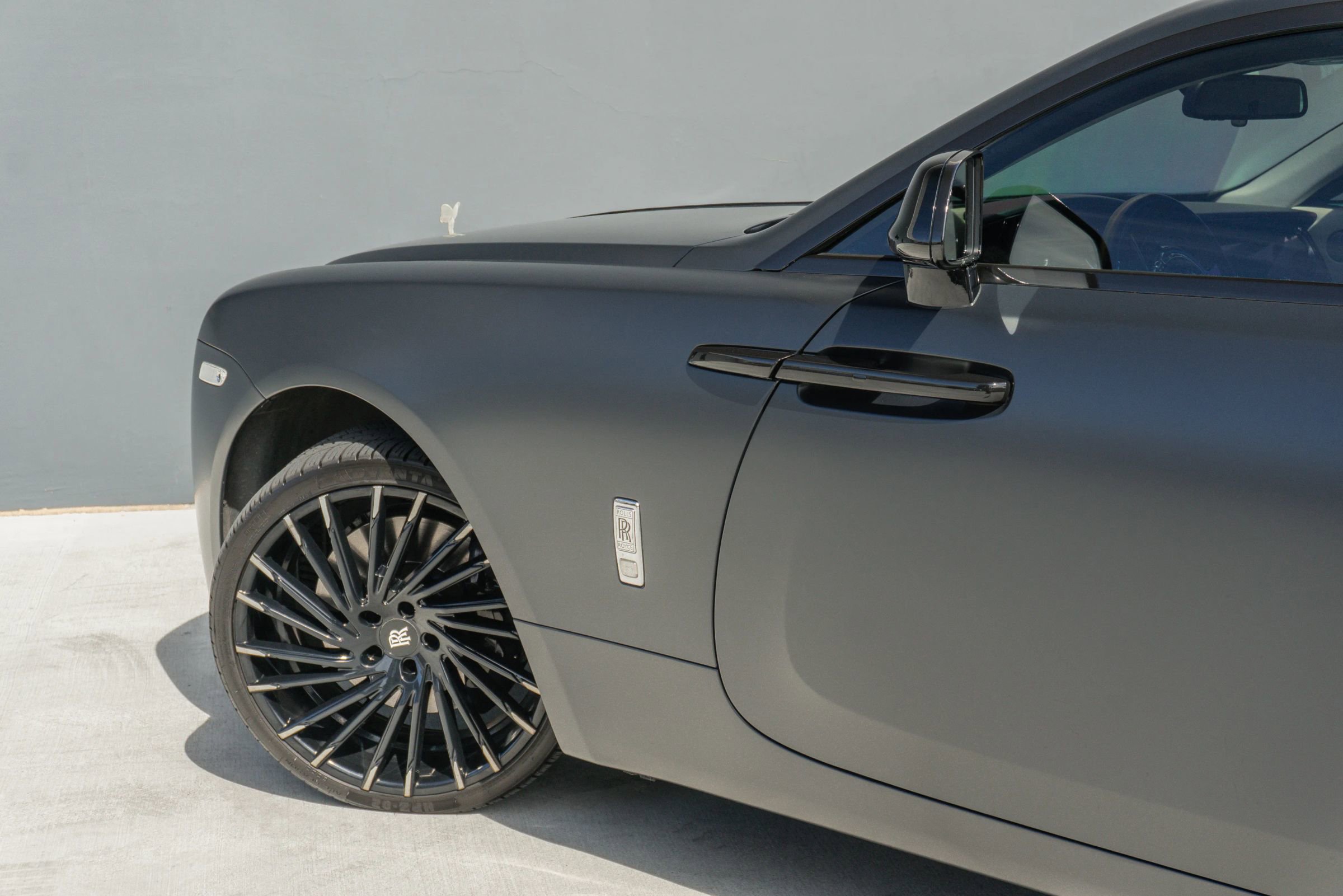 Used 2016 Rolls-Royce Wraith image 47
