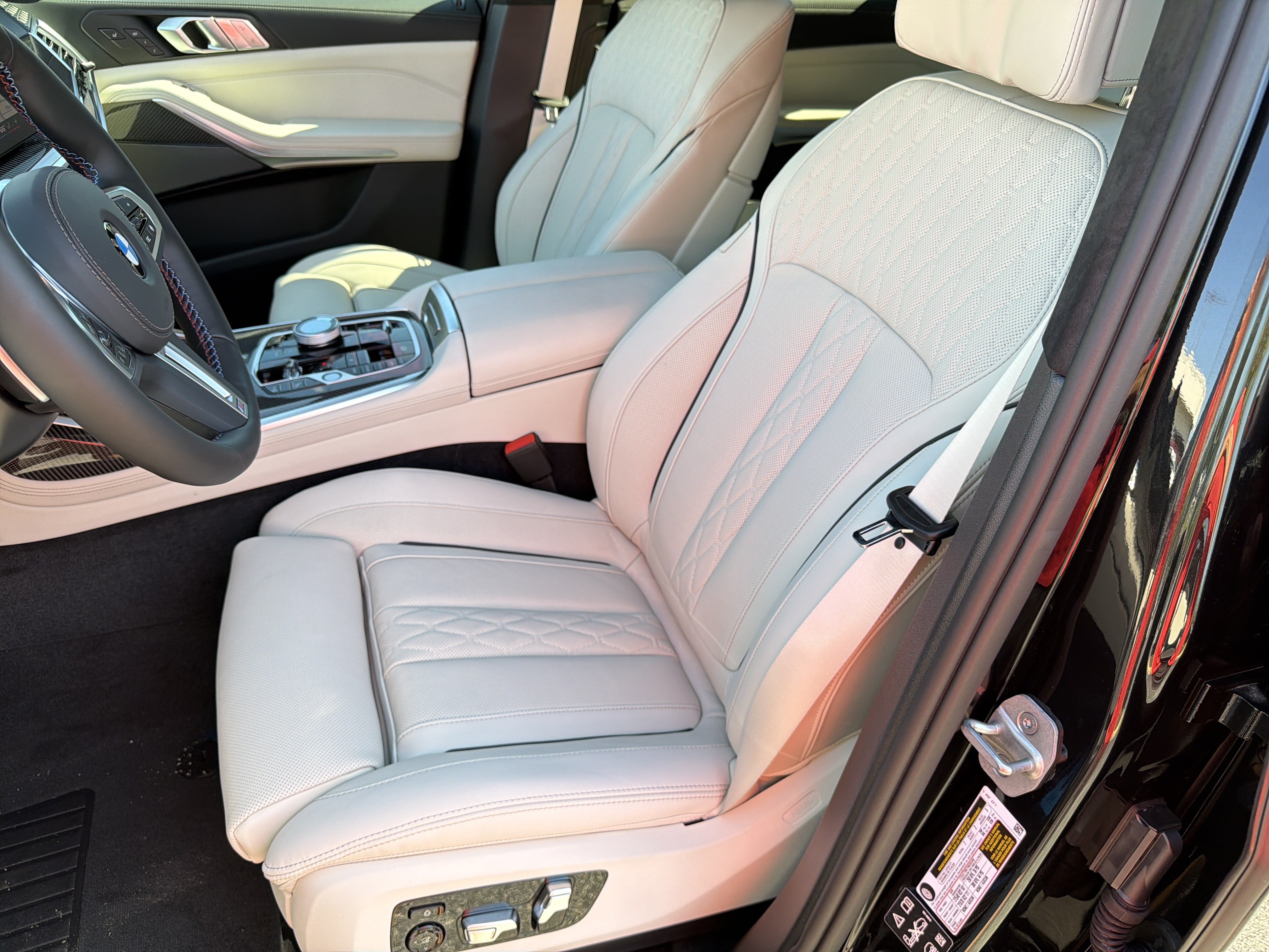 New 2027 BMW X7 M60i AWD/4WD image 17