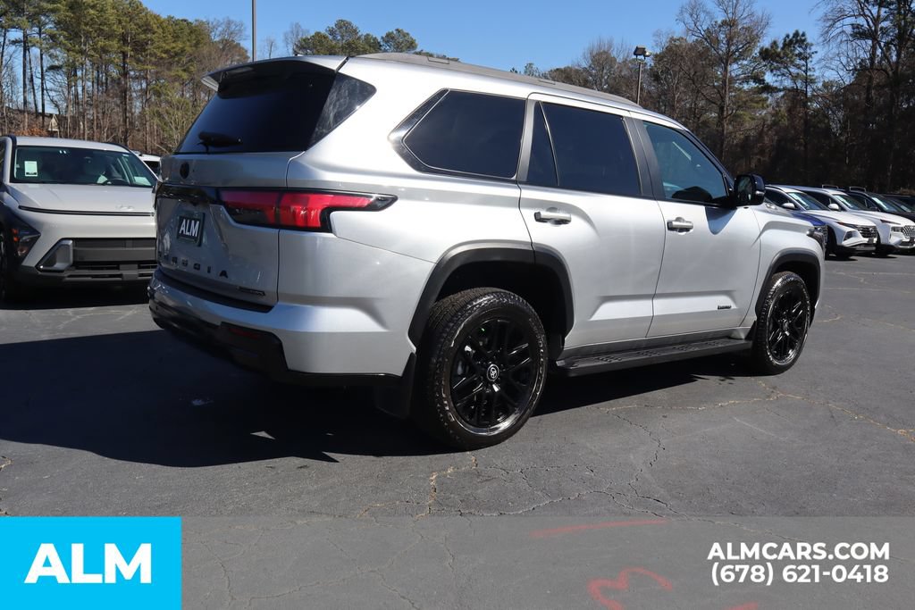 Used 2025 Toyota Sequoia Limited AWD/4WD image 5