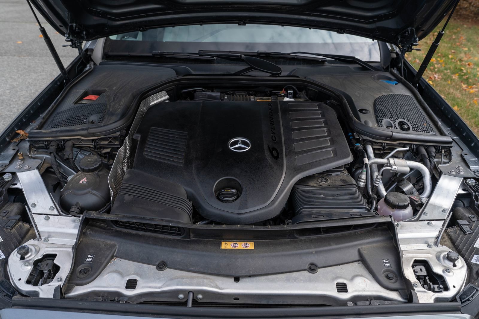 Used 2023 Mercedes-Benz E 450 4MATIC All-Terrain Wagon image 14