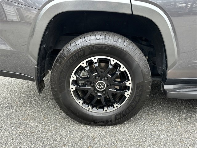 Used 2023 Toyota Sequoia Limited w/ TRD Off-Road Package image 17