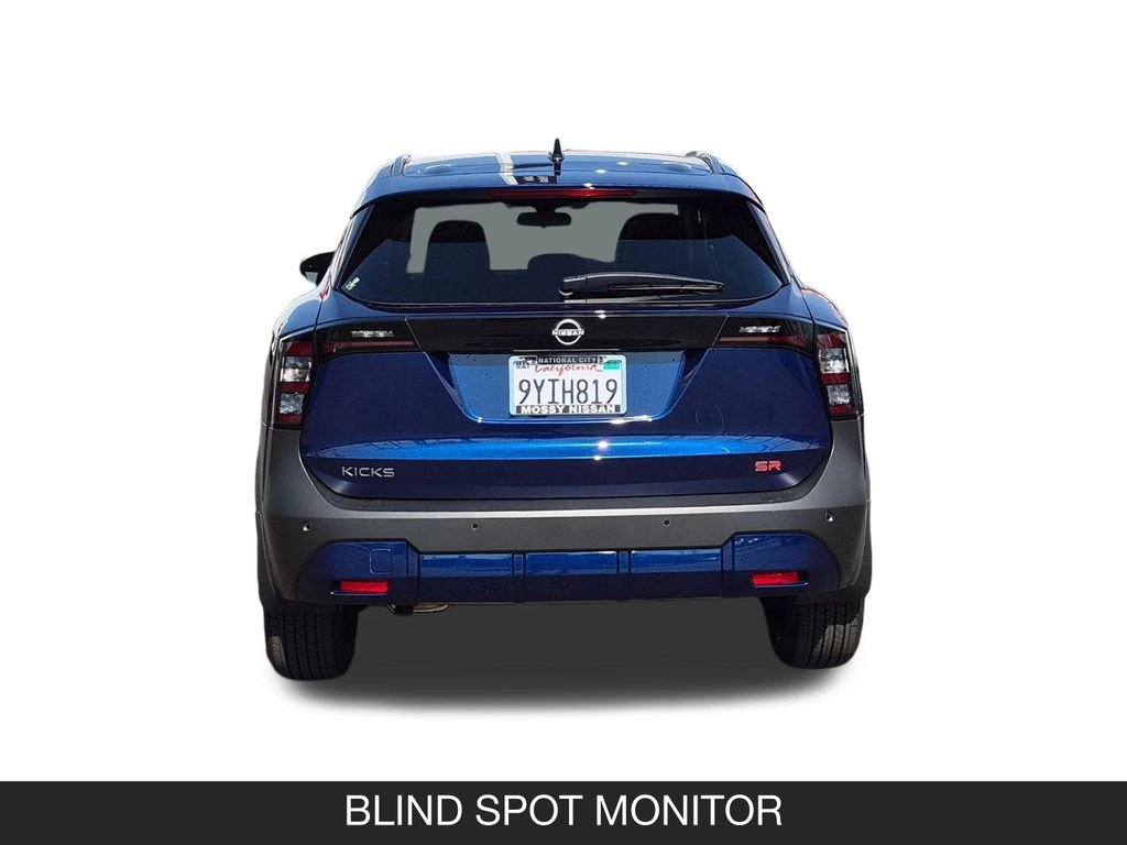 Certified 2026 Nissan Kicks SR FWD image 8