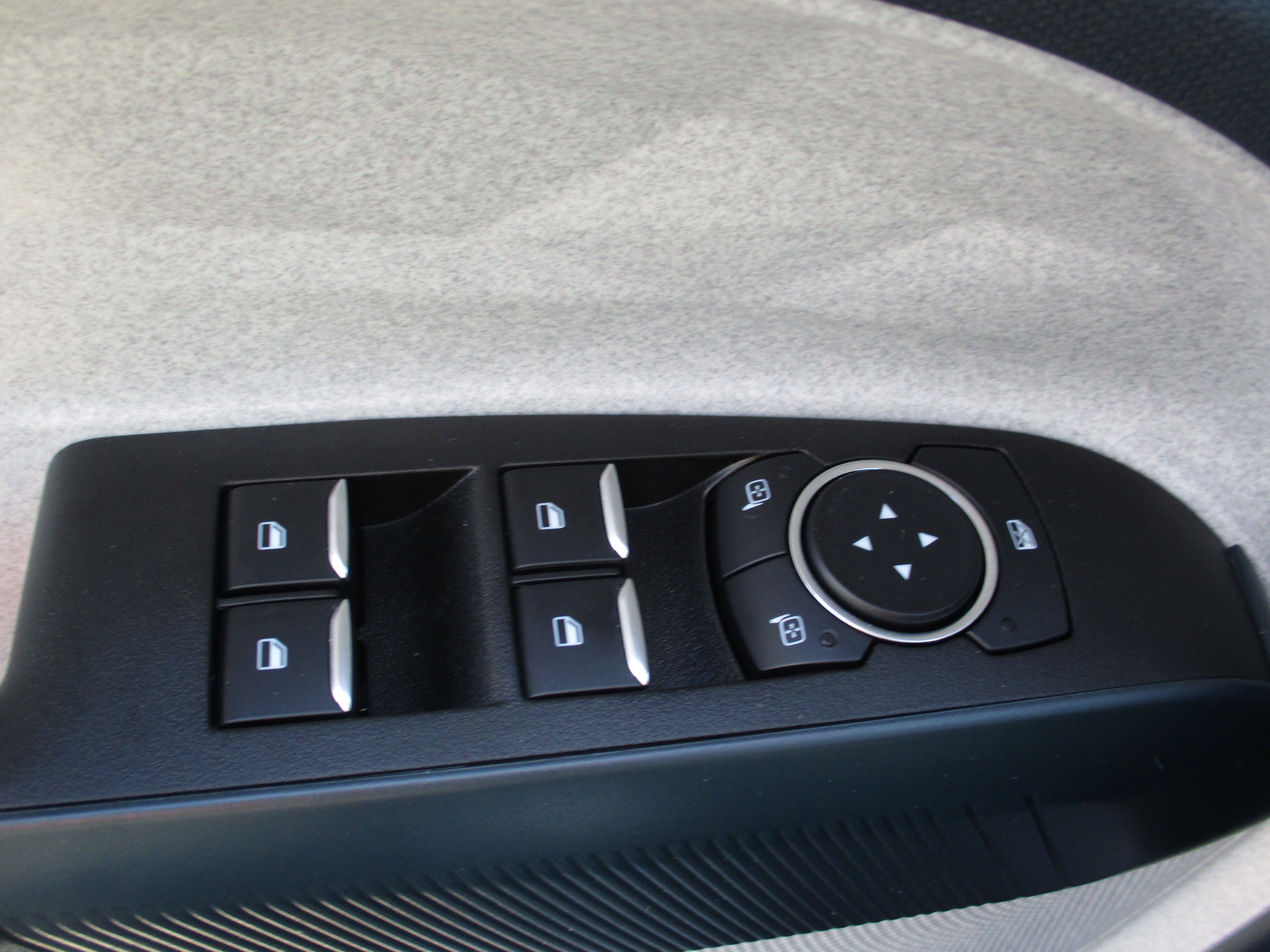 Certified 2024 Ford Maverick XLT w/ XLT Luxury Package image 19