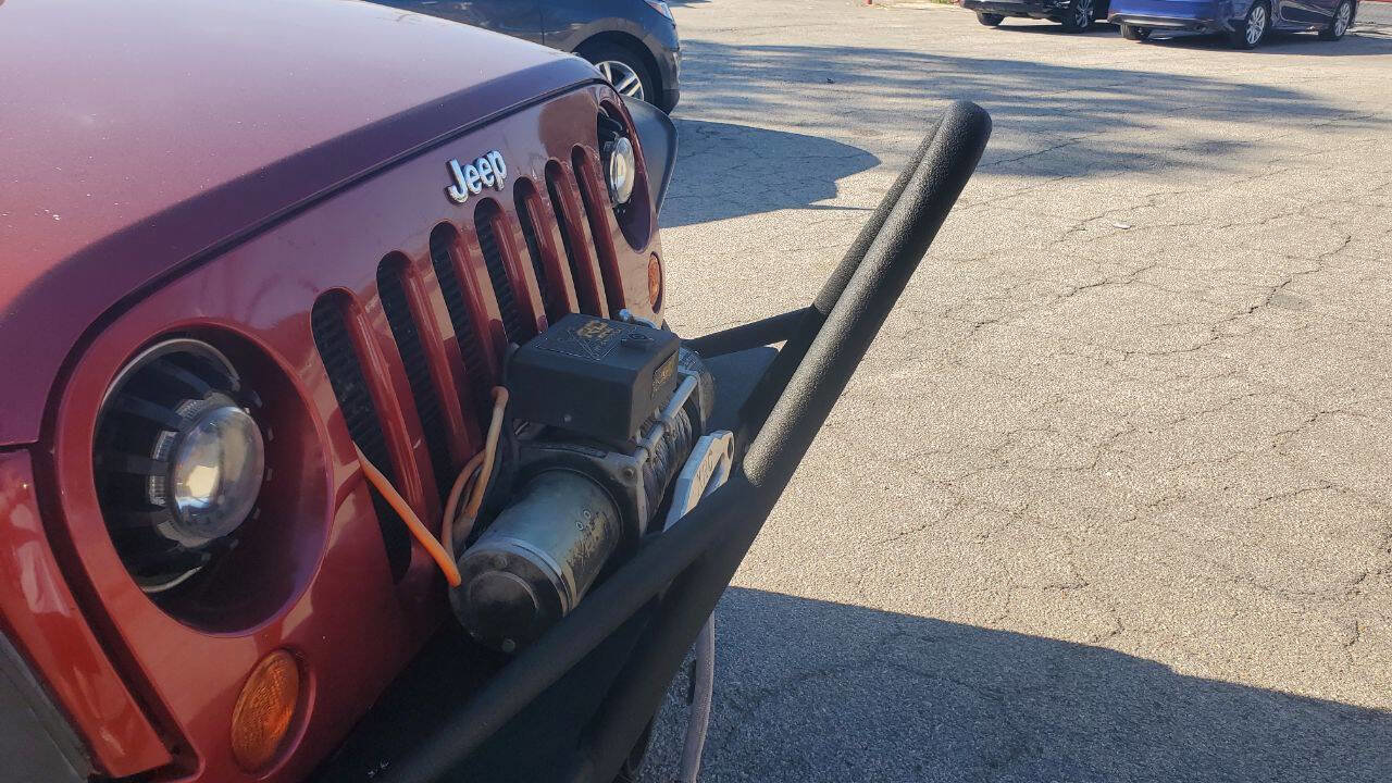 Used 2012 Jeep Wrangler Unlimited Sport image 32