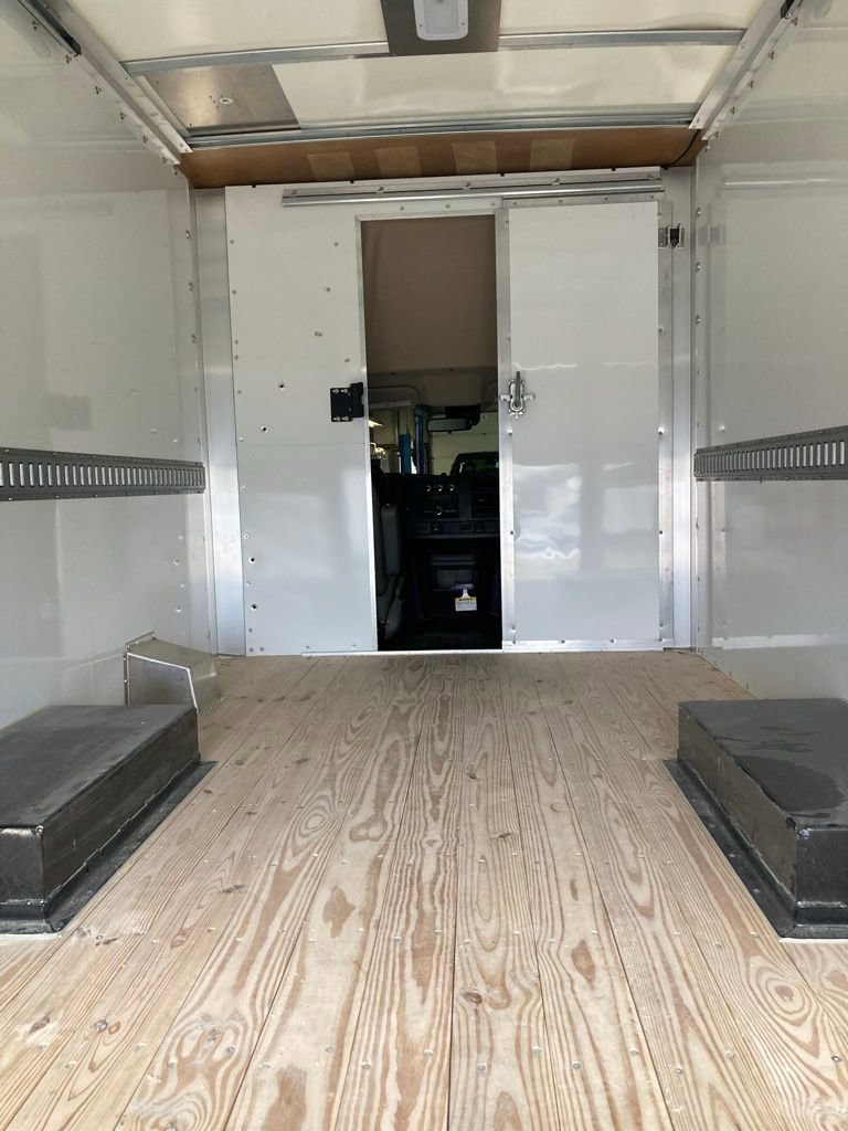 New 2025 GMC Savana 3500 w/ Power Convenience Package image 4