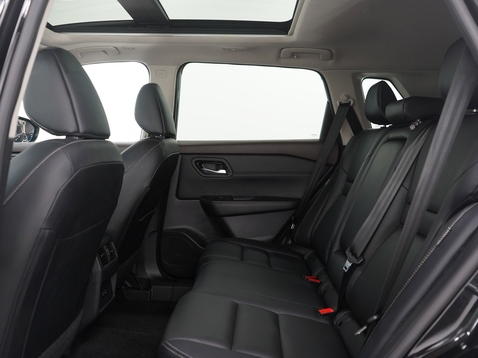 Used 2023 Nissan Rogue SL image 20