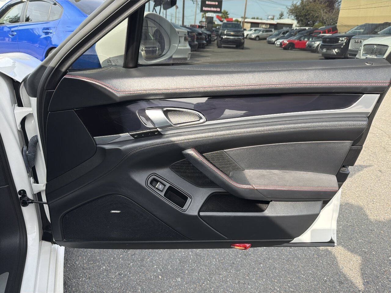 Used 2013 Porsche Panamera GTS AWD/4WD image 21