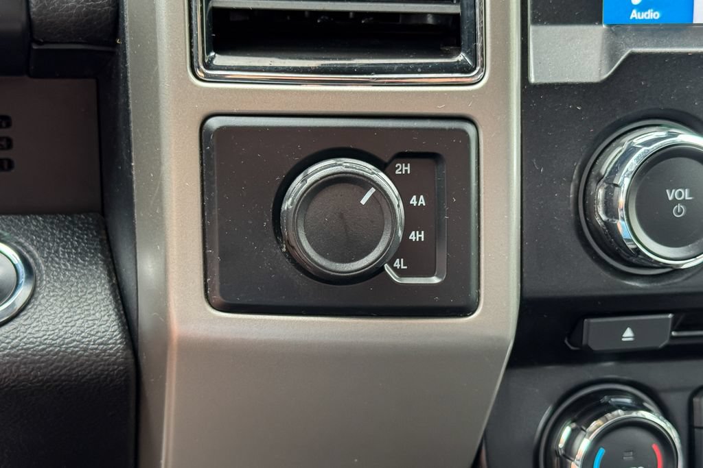 Used 2018 Ford F150 Lariat AWD/4WD image 38