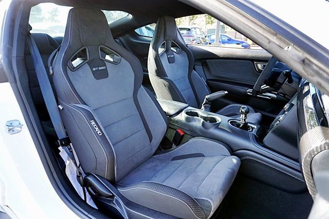 Used 2020 Ford Mustang Shelby GT350 w/ Technology Package RWD image 14
