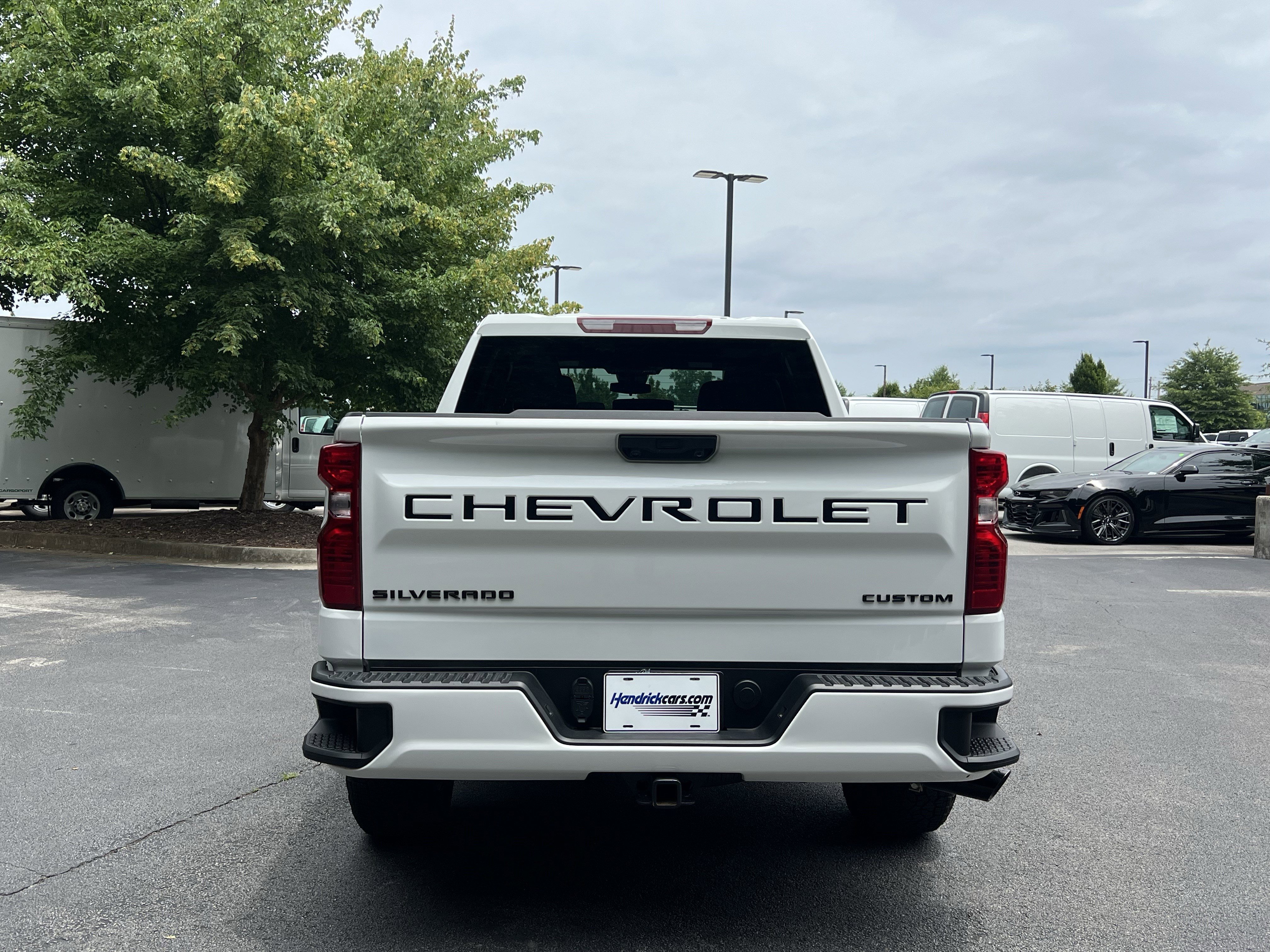 Used 2026 Chevrolet Silverado 1500 Custom w/ Turbomax Blackout Package AWD/4WD image 8