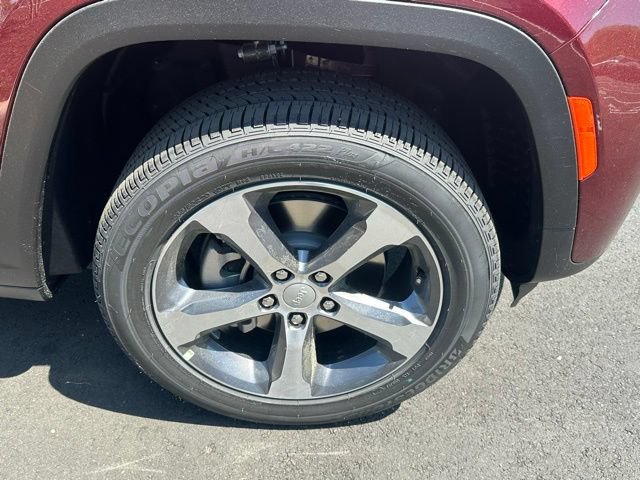 New 2026 Jeep Grand Cherokee L Limited AWD/4WD image 12
