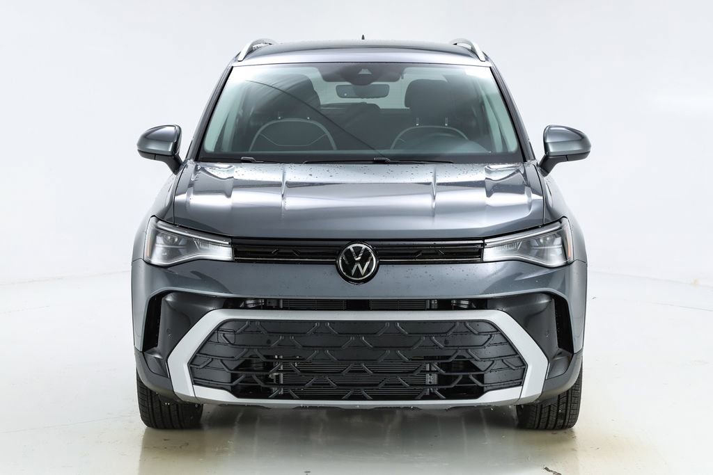 New 2026 Volkswagen Taos SE image 16