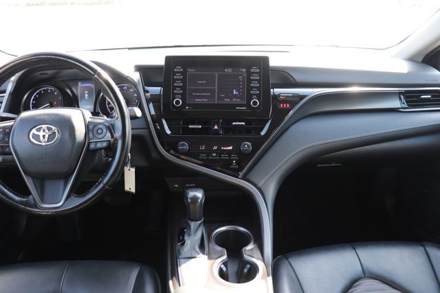 Used 2021 Toyota Camry SE FWD image 13